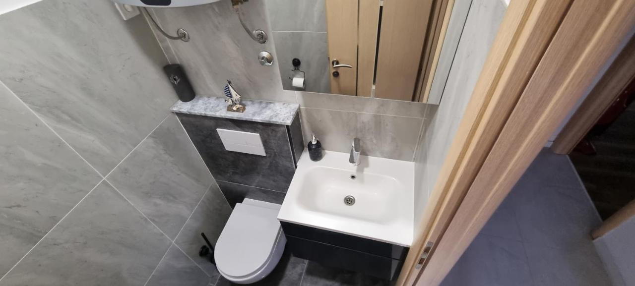 Luxurious Three Bedrooms Apartment With Two Terraces Kaštela エクステリア 写真